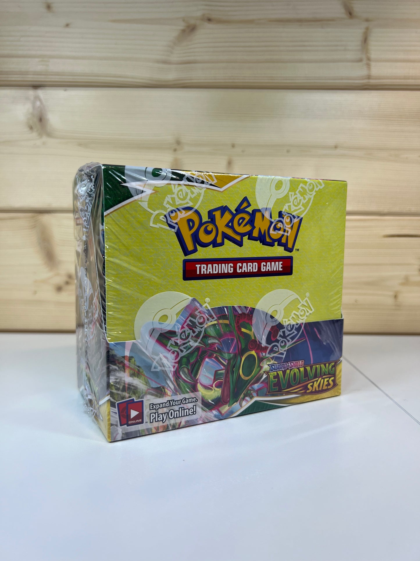Pokemon SWSH Evolving Skies Booster Box Sealed
