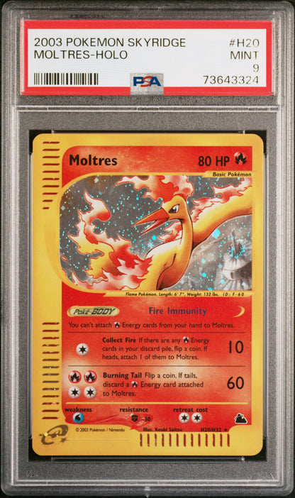 Moltres Holo H20/144 Skyridge Pokemon PSA 9
